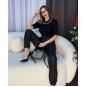 Kırçıllı Dokuda Aksesuar Detaylı Bluz